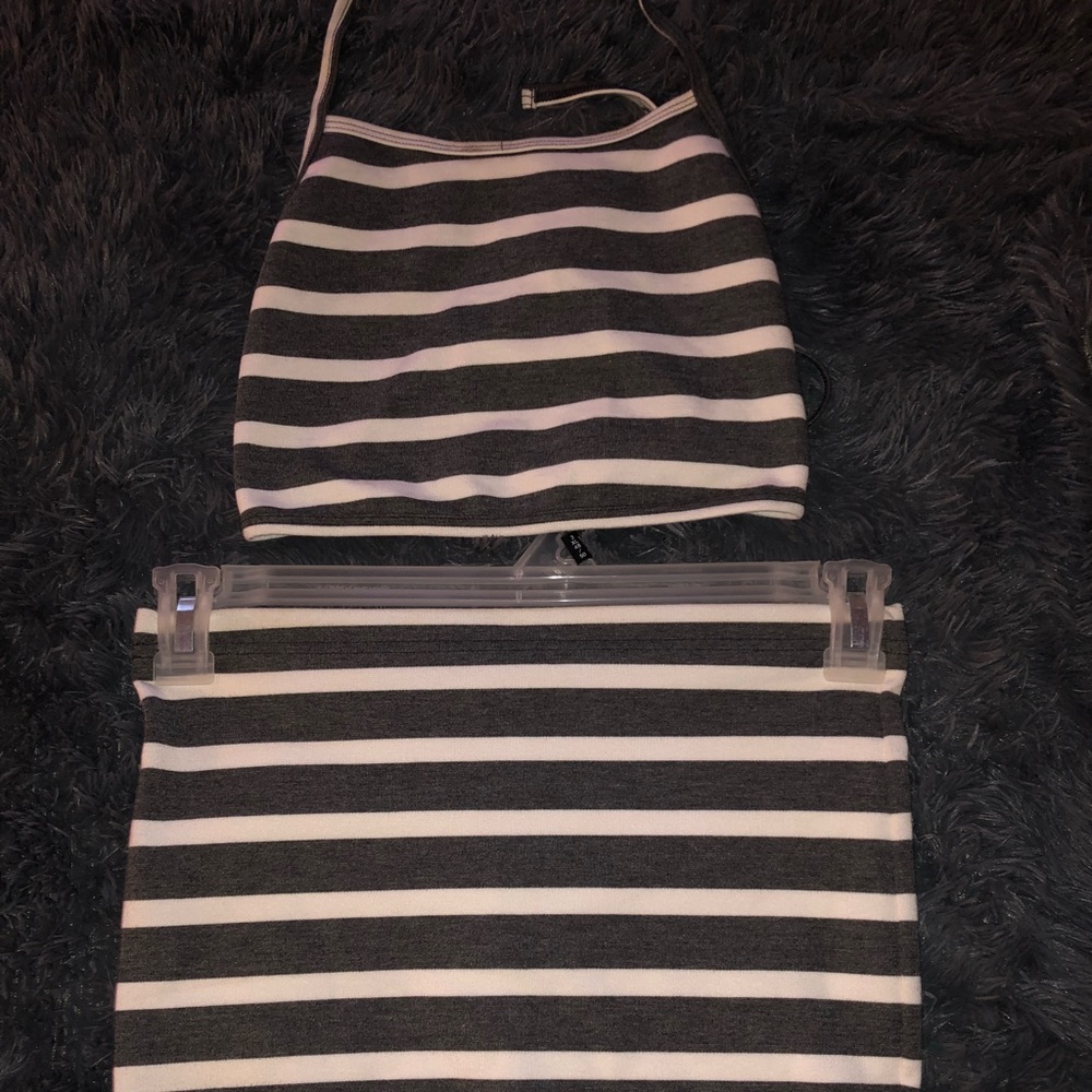 White and gray skirt set